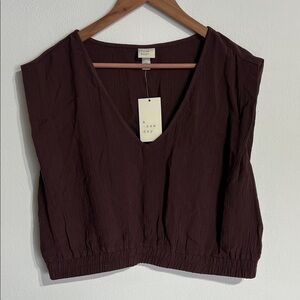 NWT A New Day Women's V-Neck Crop Top - Deep Brown